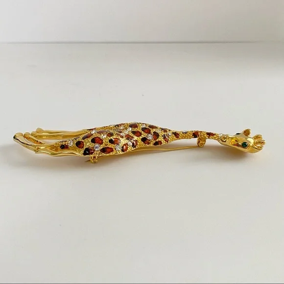 Giraffe Gold Tone Figural Brooch Pin Vintage Elegant Rhinestone and Enamel - Picture 5 of 8